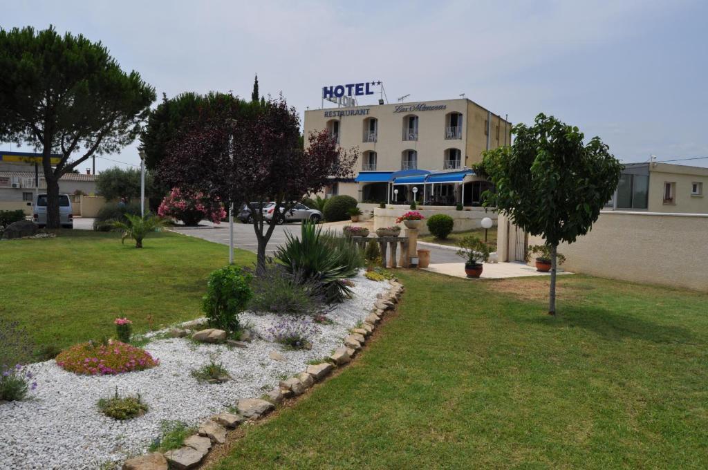 Hotel Les Mimosas Lunel  Exteriér fotografie