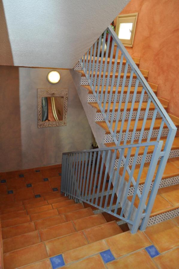 Hotel Les Mimosas Lunel  Exteriér fotografie